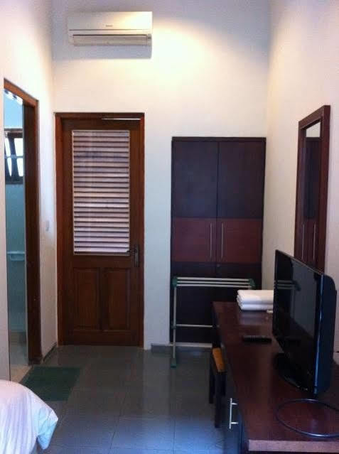 Hotel Graha Kinasih Kotabaru Yogyakarta Esterno foto
